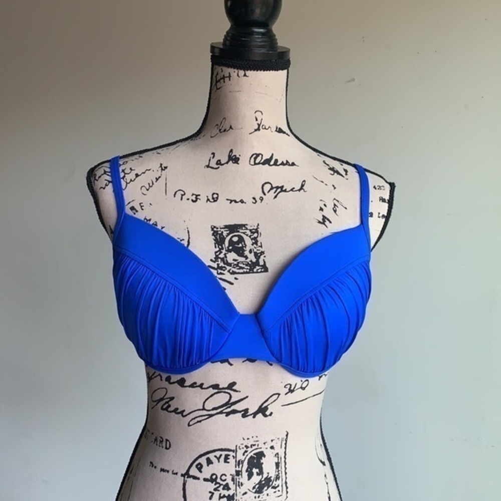 La Blanca royal blue bikini top